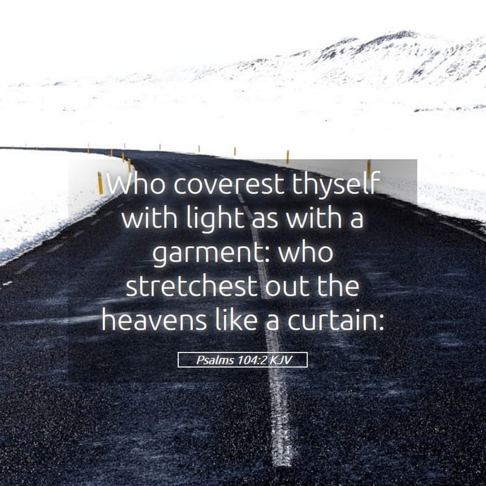 Psalms 104:2 — Square (1:1)